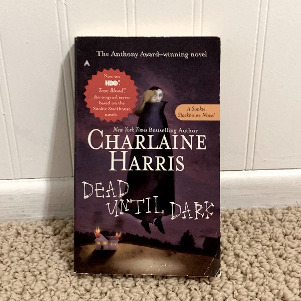 Charlaine Harris - Dead Until Dark